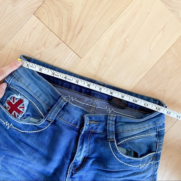 Straight Leg Jeans 24 XS - Picture 2 of 9